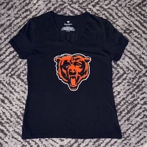 Fanatics Women's Black and Orange Bear Graphic V-Neck Tee